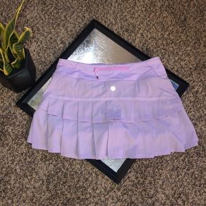 Like new lululemon skirt size 4